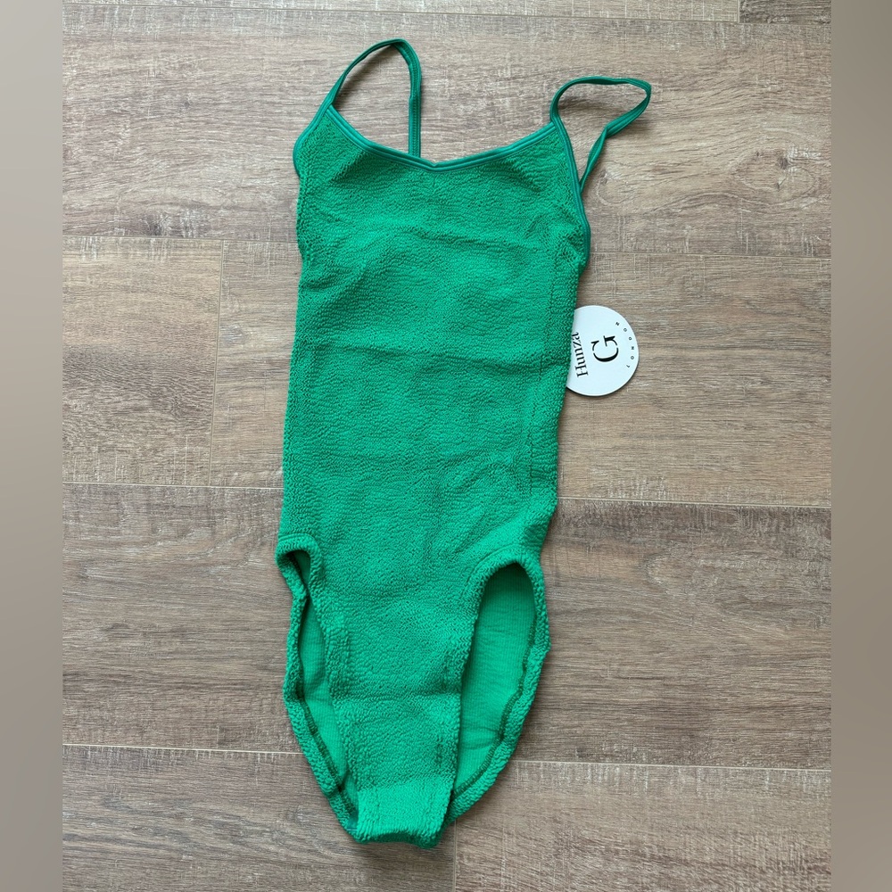 NEW Hunza G Women's Pamela Swimsuit in Emerald Green Crinkle One Size Coverage - Picture 4 of 7
